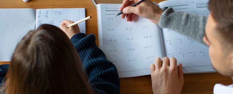 Como criar um plano de estudos de médio prazo para concursos públicos