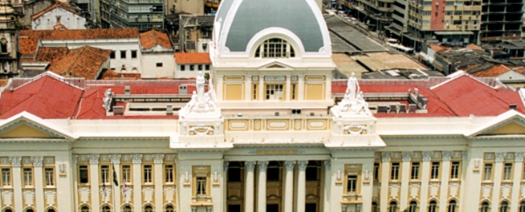 Edital TJPE 2025 publicado! Vagas para técnico, analista e oficial com até R$ 7.634,45. Saiba como se preparar e garantir sua vaga com chance em dobro!