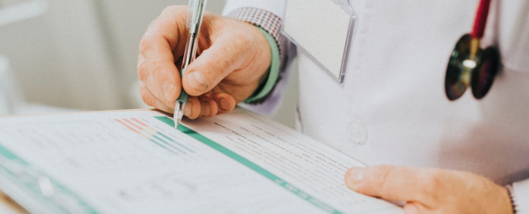 Juíza Limita Reajuste de Plano de Saúde ao Índice da ANS em Caso de Paciente Oncológica