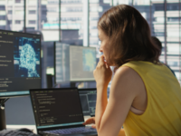 Descubra como a Inteligência Artificial transforma a produtividade na advocacia. Aprenda o passo a passo para implementar IA no seu escritório e participe da III Imersão Presencial do MeuCurso.